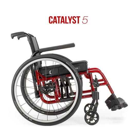 【セミオーダー車いす】CATALYST 5 カタリスト5|折りたたみの常識を覆す。軽さと剛性を極めたハイパフォーマンスモデル