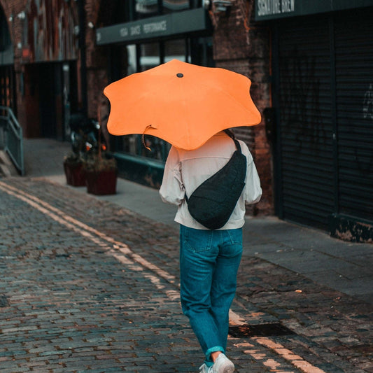 ヘルシーバックバッグ S テクスチャードナイロン ブラック 着用イメージ