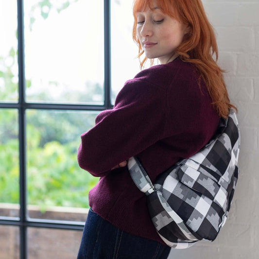 ヘルシーバックバッグ S チェッカーボード 着用イメージ