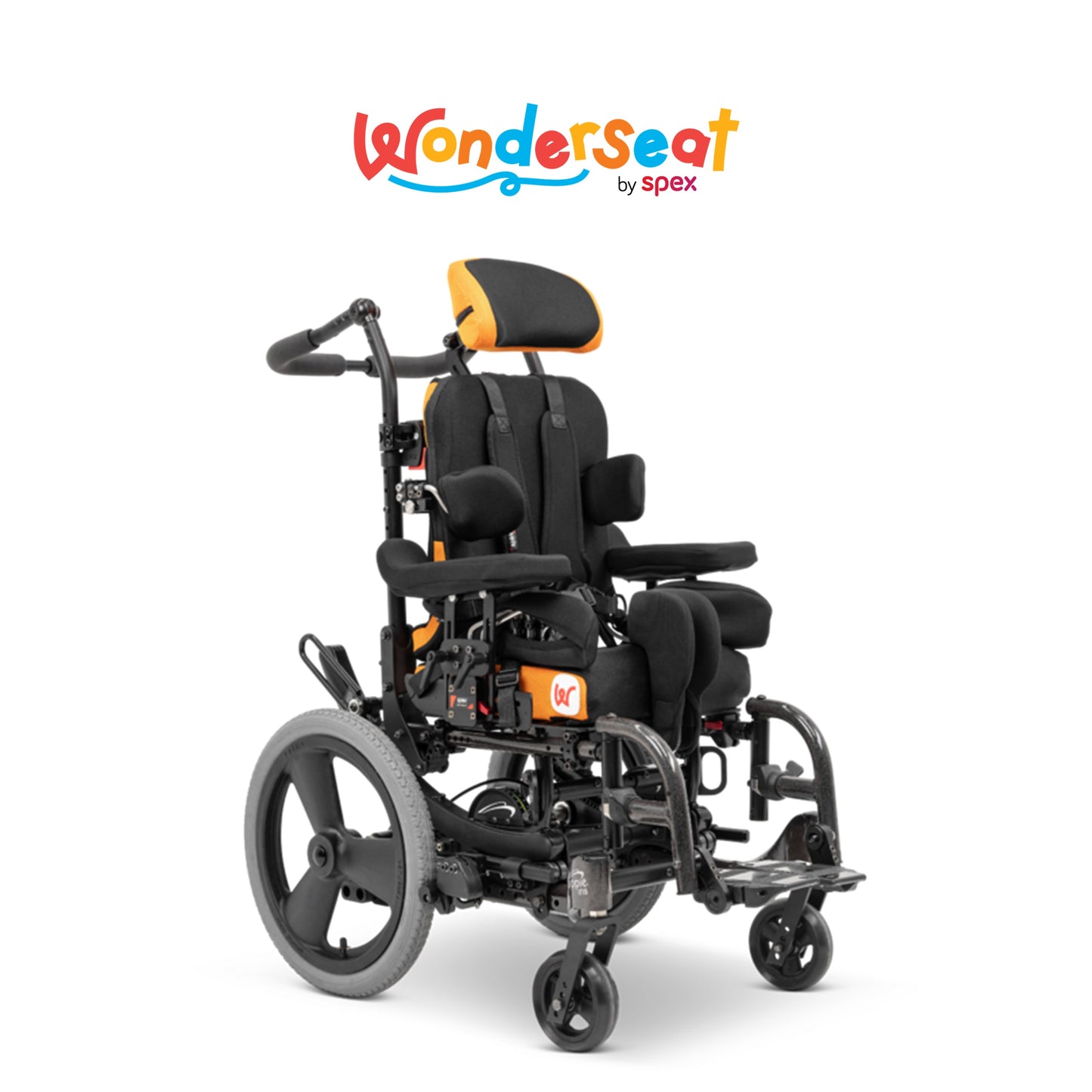 子どもたちの成長を支えるWonderseat SpaceとLittle Wave Flip姿勢サポート装置