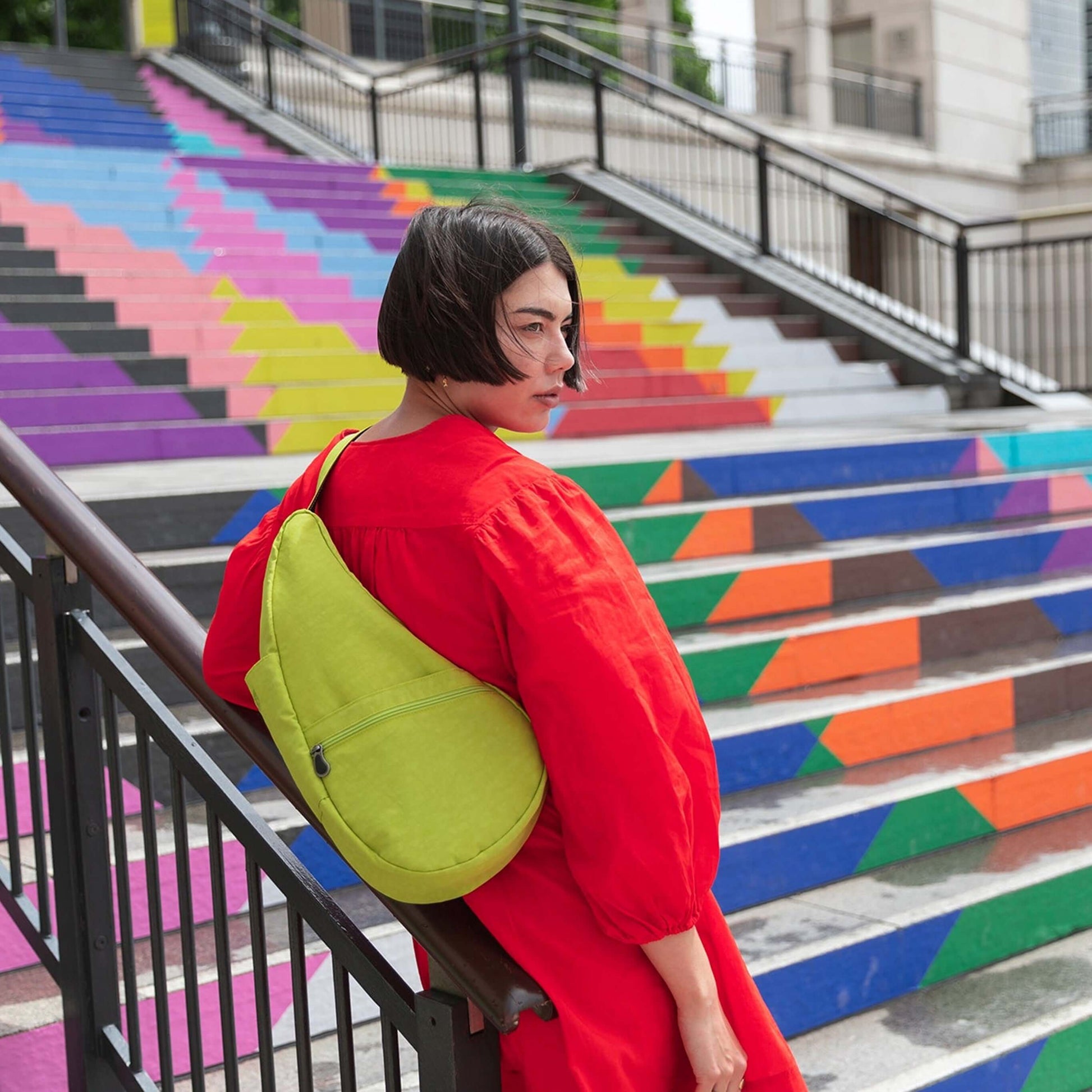 ヘルシーバックバッグ S テクスチャードナイロン リモンチェッロ 着用イメージ