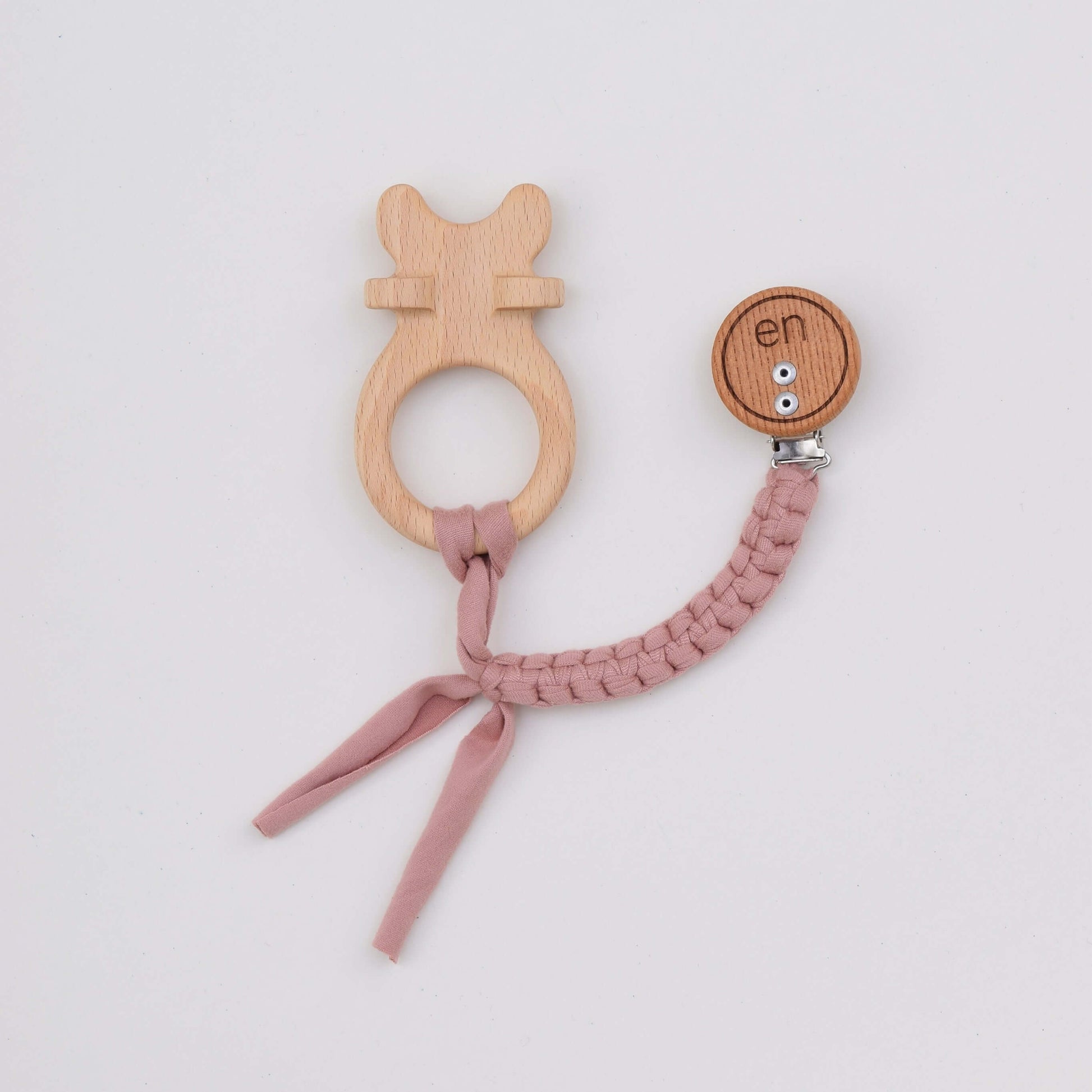 歯固め en ナチュラル 木製おもちゃとクリップ付きおしゃぶり紐の画像