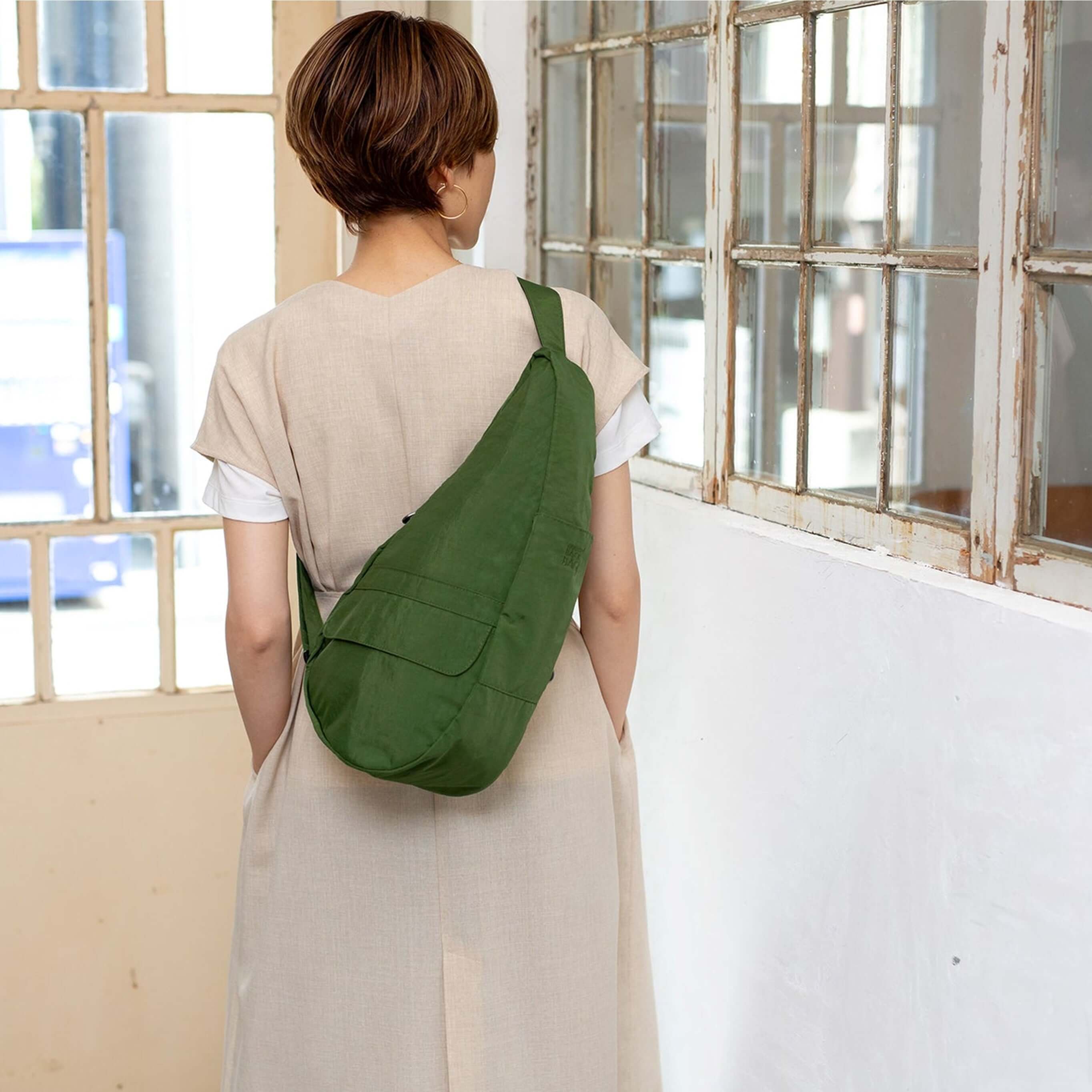 ヘルシーバックバッグ S テクスチャードナイロン エバーグリーン｜撥水